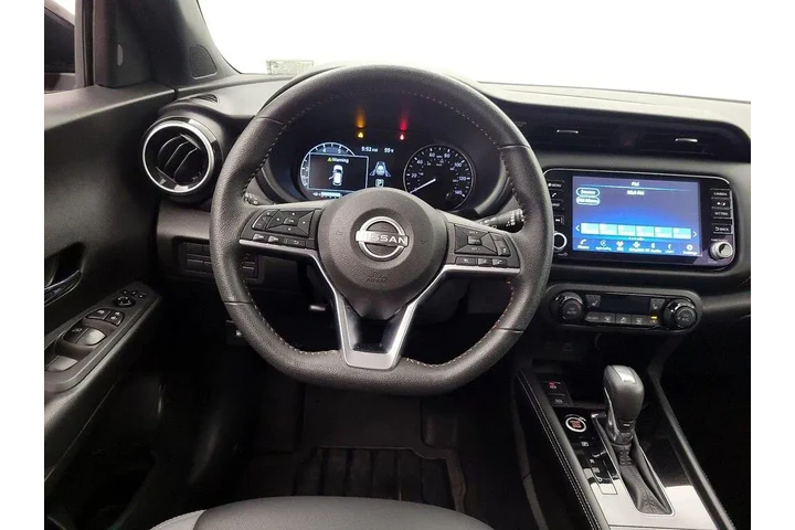 $20998 : Nissan Kicks 2024 SR 4dr Cro image 10