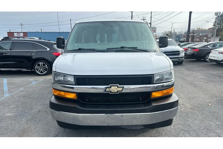 $13998 : 2018 Express image 2