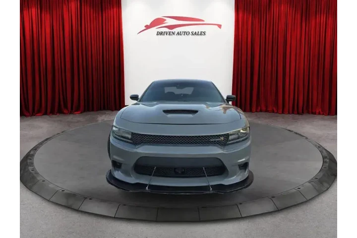 $31995 : 2017 Charger image 3