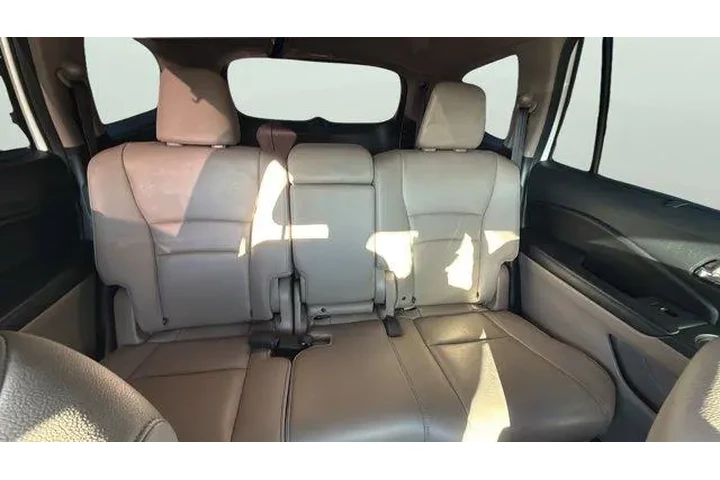 $13775 : Honda Pilot 2016 EX-L 4dr SU image 9