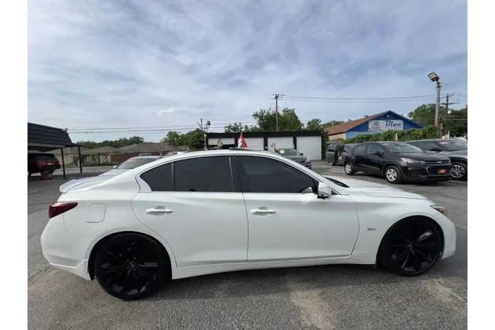 $12999 : 2018 Q50 3.0T Luxe image 7