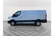 $30884 : Ford Transit 2024 250 3dr SW thumbnail