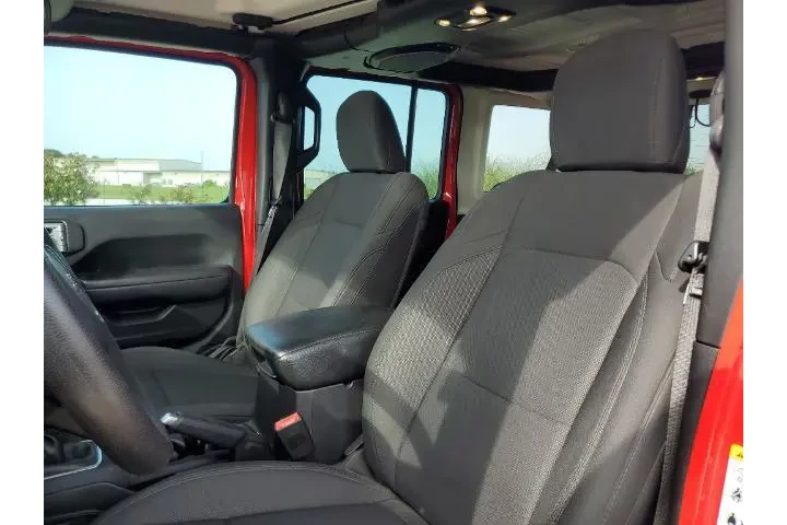 $28777 : Jeep Wrangler Unlimited 2019 image 8