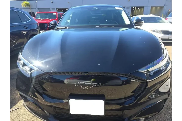 $25399 : Ford Mustang Mach-E 2024 AWD image 3