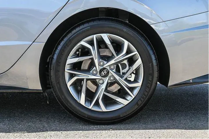 $23500 : Hyundai SONATA 2023 SEL 4dr image 10