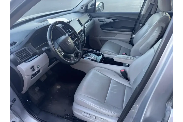 $25998 : Honda Pilot 2020 AWD Touring image 2