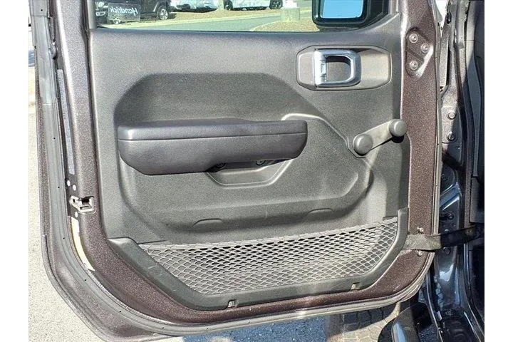 Jeep Wrangler 2020 4x4 Willy image 4