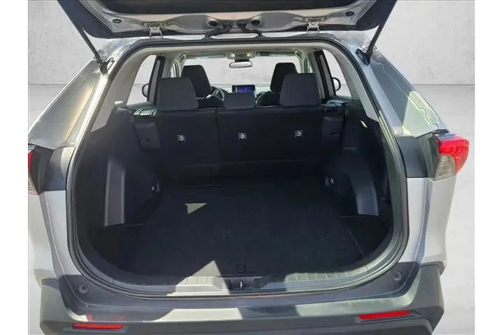 $32778 : Toyota RAV4 Hybrid 2025 AWD image 6