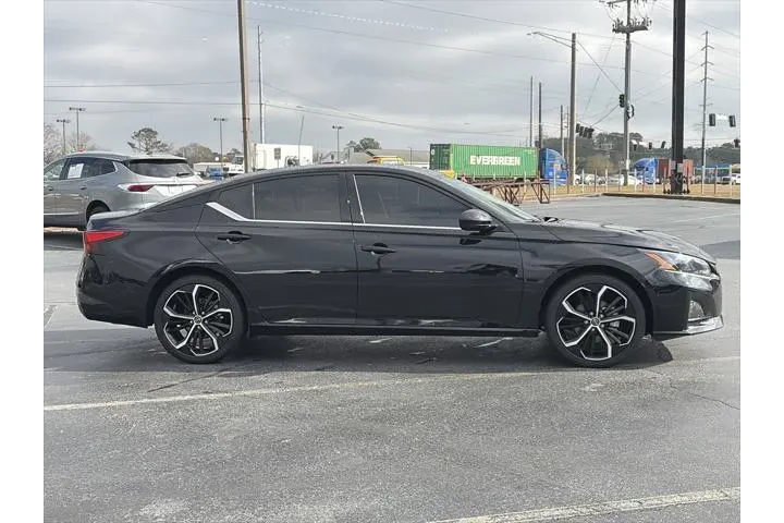 $22186 : Nissan Altima 2025 2.5 SR 4d image 6