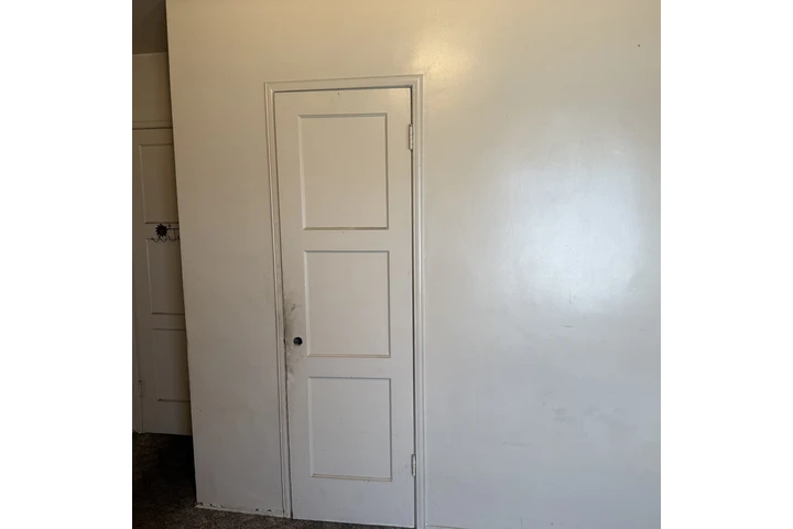 $1100 : Renta cuatro a mujer/hijoo image 2