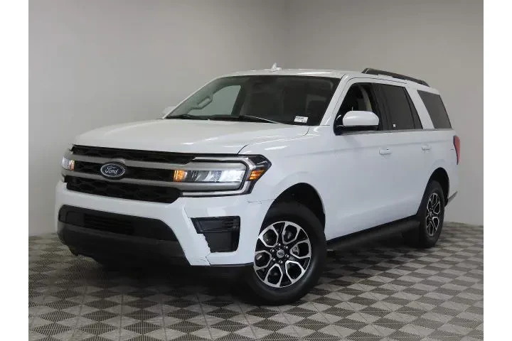 $39995 : Ford Expedition 2024 4x2 XLT image 4