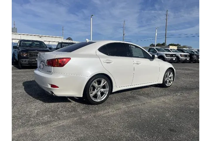 $9981 : Lexus IS 250 2009 4dr Sedan image 2