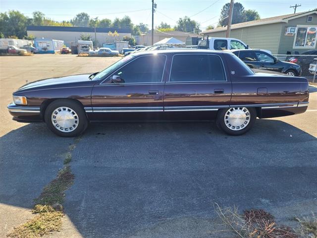 $5999 : 1996 DeVille Sedan image 4