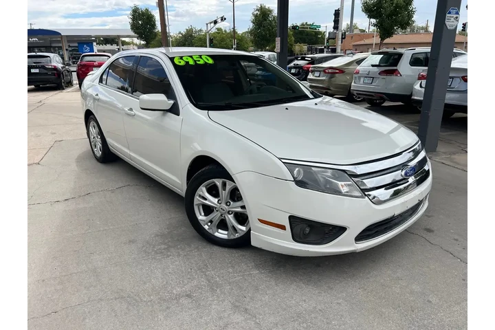 $6500 : 2012 Fusion SE image 3