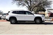 $33555 : GMC Acadia 2025 Elevation 4d thumbnail