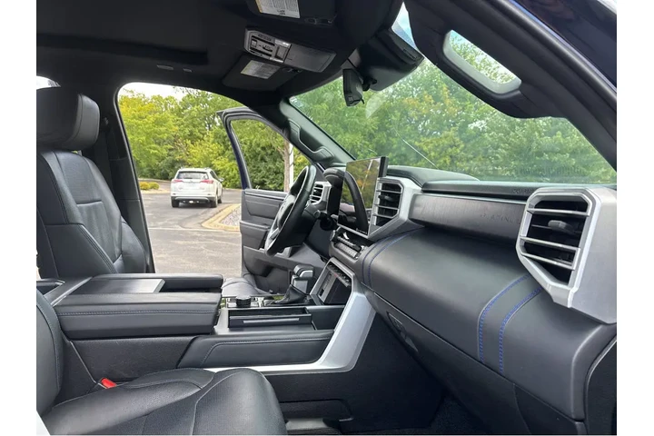 $50000 : 2023 Tundra Platinum CrewMax image 5