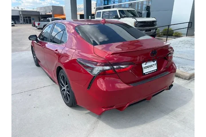 $25998 : Toyota Camry 2024 SE Nightsh image 7