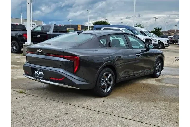 $19774 : Kia K4 2025 LXS 4dr Sedan image 3