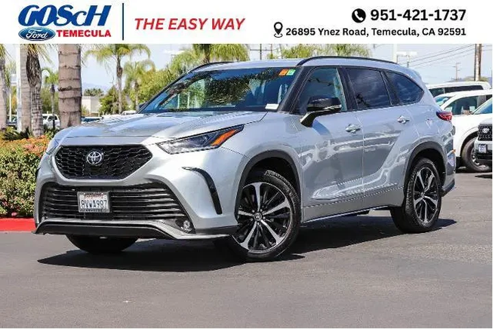 $31995 : Toyota Highlander 2021 XSE 4 image 1