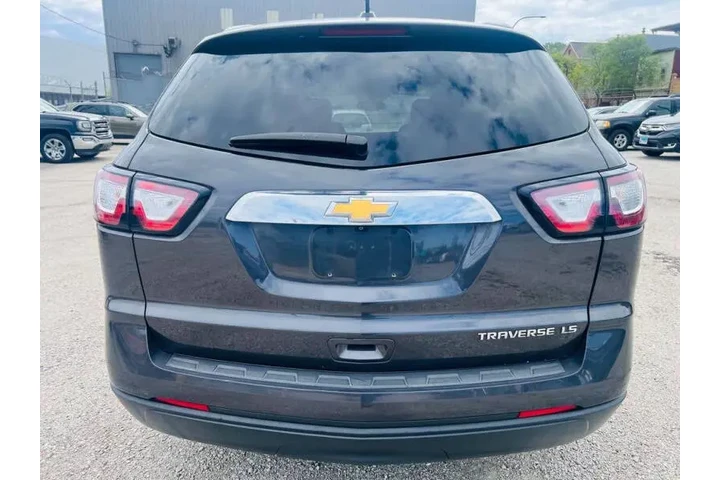 $8999 : 2016 Traverse LS image 5