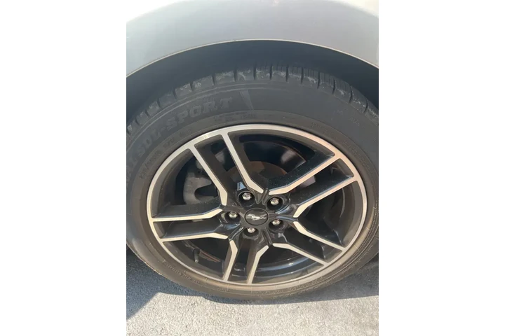 $24490 : Ford Mustang 2022 EcoBoost P image 7