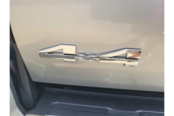 $37365 : Toyota Tacoma 2024 4x4 SR5 4 image 7