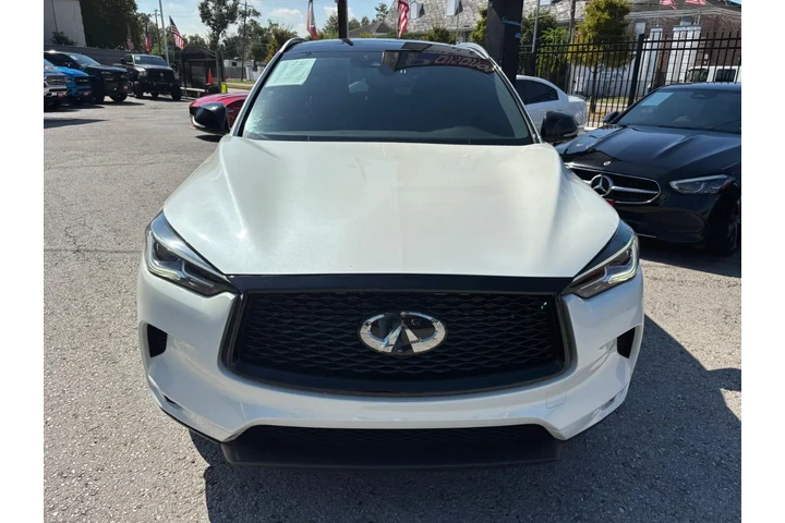 2022 QX50 LUXE image 2