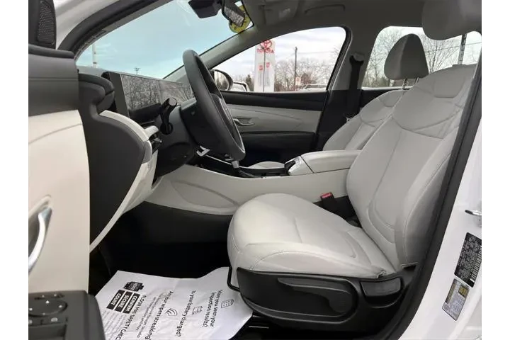 $27950 : Hyundai TUCSON 2025 AWD SE 4 image 10