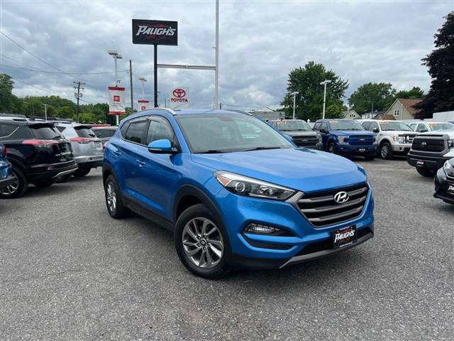 $9990 : 2016 TUCSON image 1