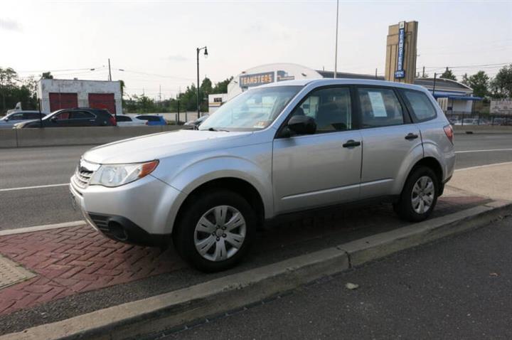 $5495 : 2011 Forester 2.5X image 8