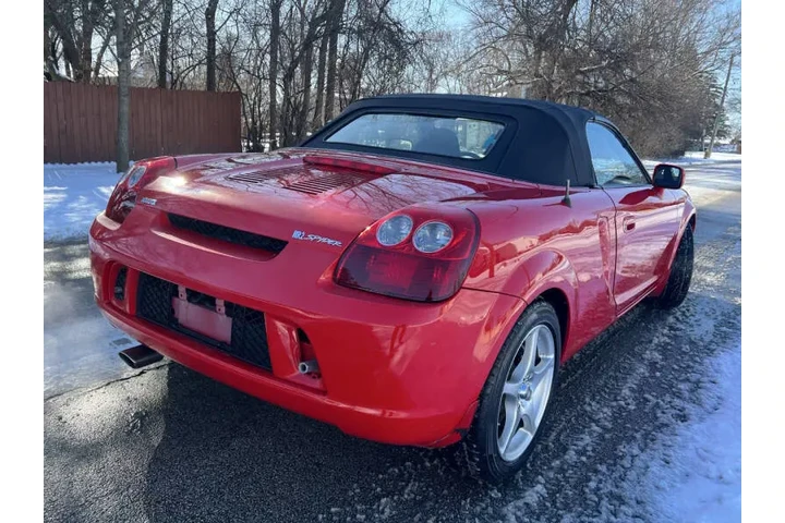 $12995 : 2003 MR2 Spyder image 7