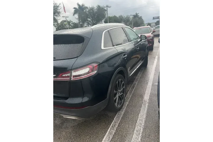 $29590 : Lincoln Nautilus 2021 Reserv image 5