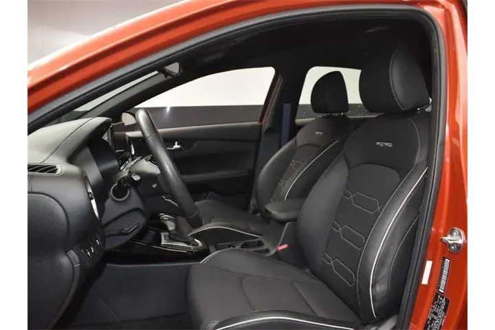 $16958 : Kia Forte 2024 GT-Line 4dr S image 9