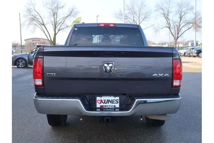 $27277 : Ram 1500 Classic 2022 4x4 SL image 8