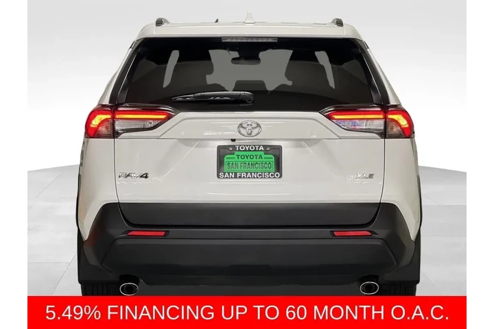 $29988 : Gold Certified2024 RAV4 XLE image 4