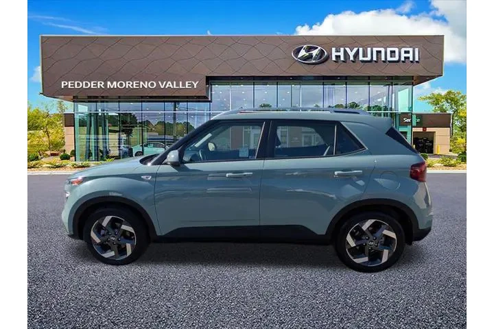 $20923 : Hyundai VENUE 2025 Limited 4 image 6