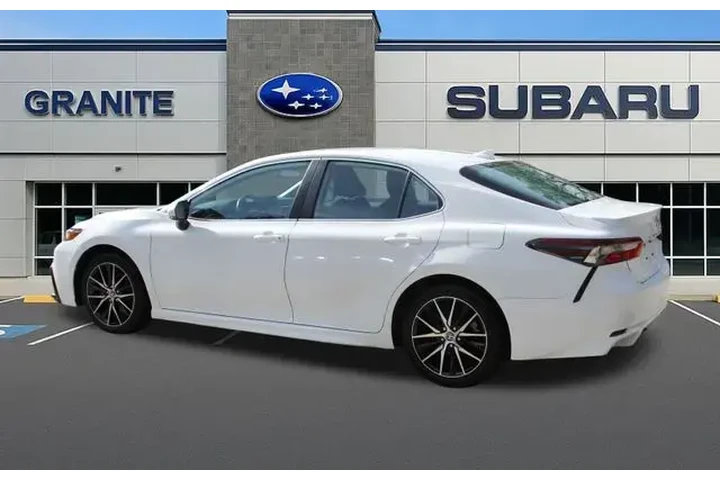 $22750 : Toyota Camry 2023 SE 4dr Sed image 7