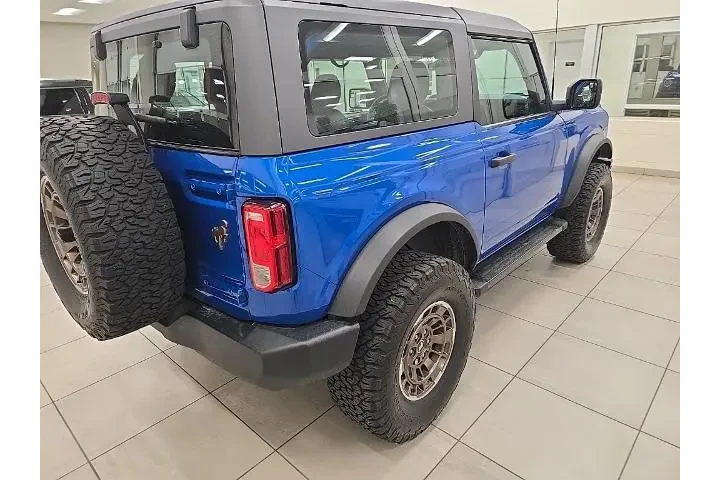 $32630 : Ford Bronco 2023 4x4 Base 2d image 3