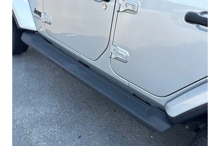 Jeep Wrangler 2023 4x4 Sahar image 7