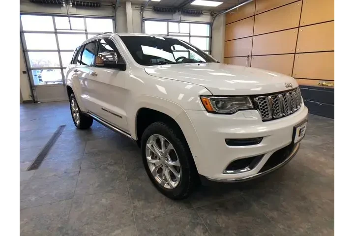 $28085 : Jeep Grand Cherokee 2020 4x4 image 1