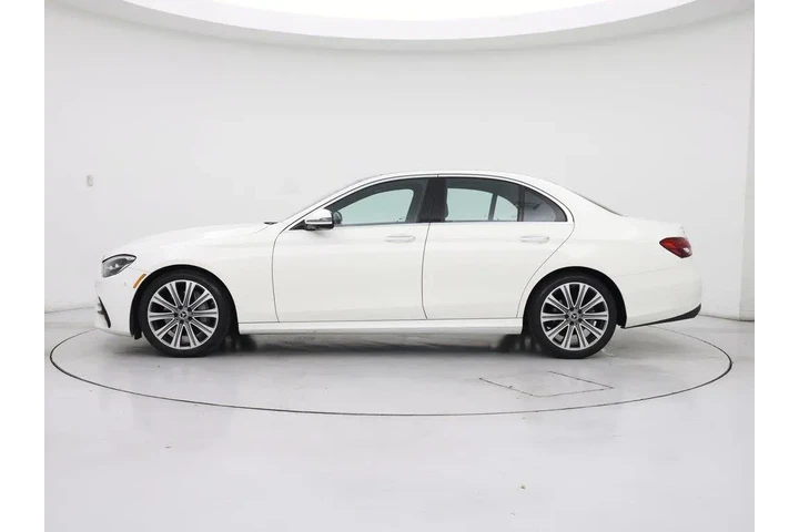 $30998 : Mercedes-Benz E-Class 2022 E image 3