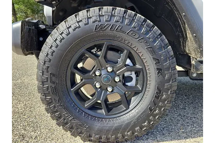 $34299 : Jeep Wrangler 2025 4x4 Willy image 8