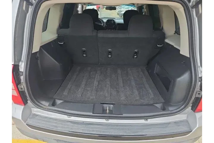 $12200 : Jeep Patriot 2015 Sport 4dr image 7