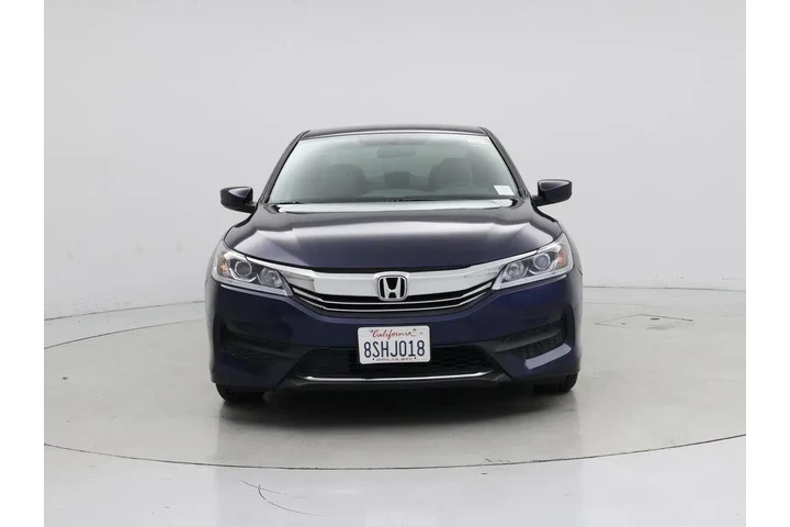 $18998 : Honda Accord 2017 LX 4dr Sed image 5