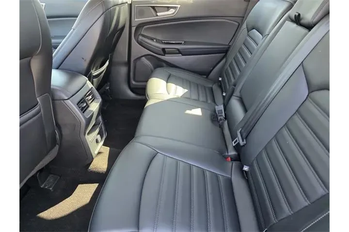 $14651 : Ford Edge 2019 SEL 4dr Cross image 9