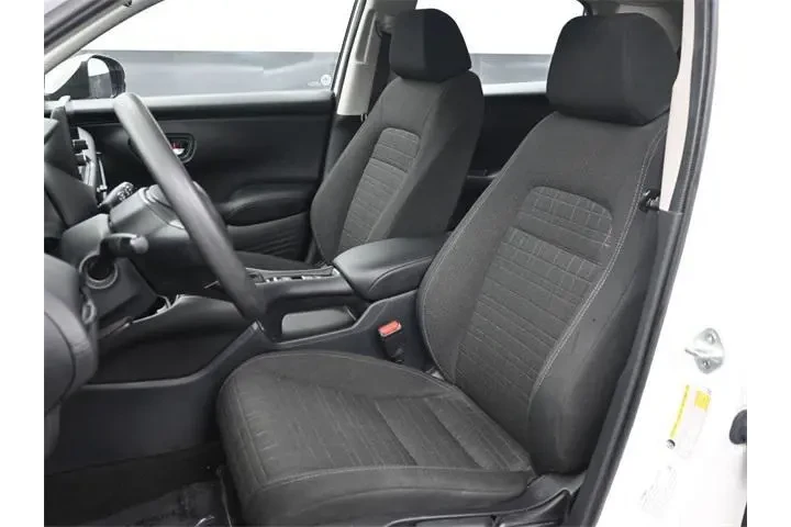 $20673 : Honda HR-V 2024 LX 4dr Cross image 6