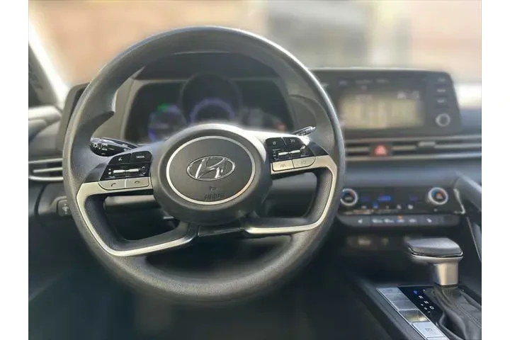 $23995 : Hyundai ELANTRA Hybrid 2023 image 10