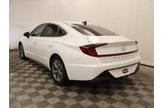 $19734 : Hyundai SONATA 2022 SEL 4dr thumbnail