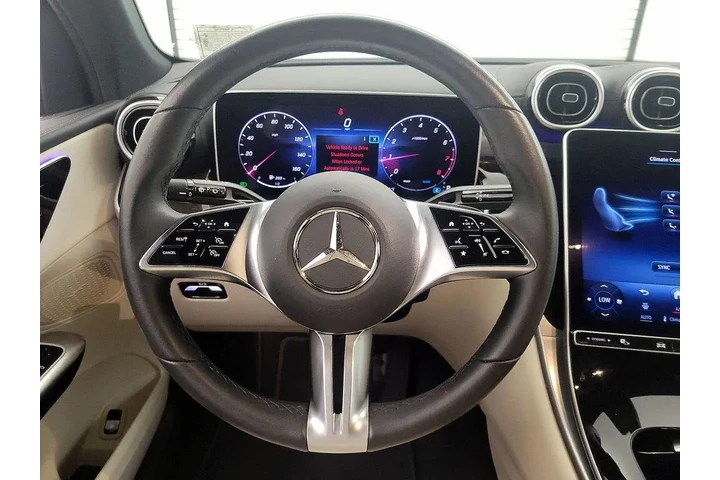 $38998 : Mercedes-Benz GLC 2024 AWD G image 10
