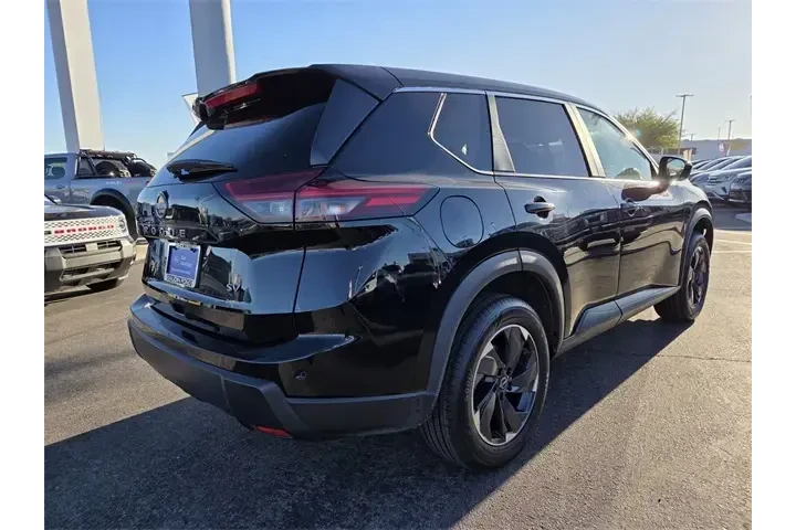 $22990 : Nissan Rogue 2024 SV 4dr Cro image 8